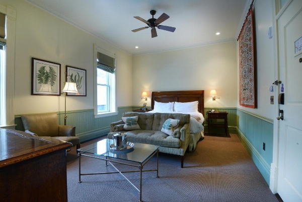 New Sheridan Hotel image 4